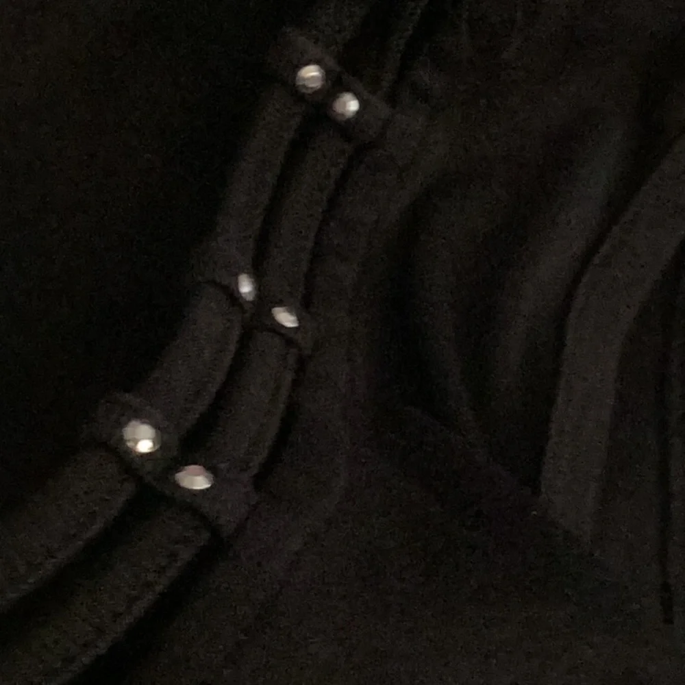 Top - Picture 3 of 3